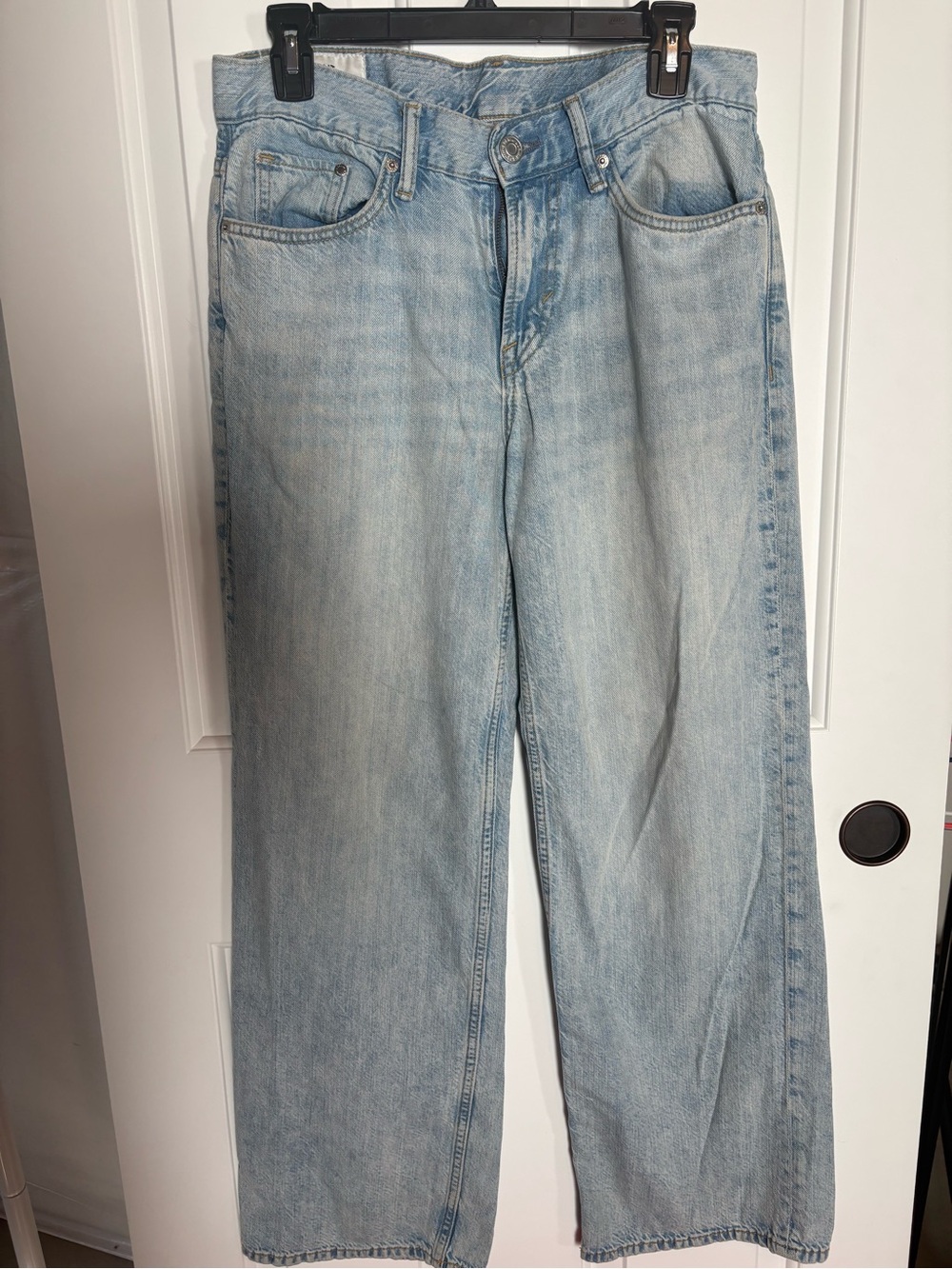 H&M Light Wash Men's Jeans - Classic Straight Loose Fit